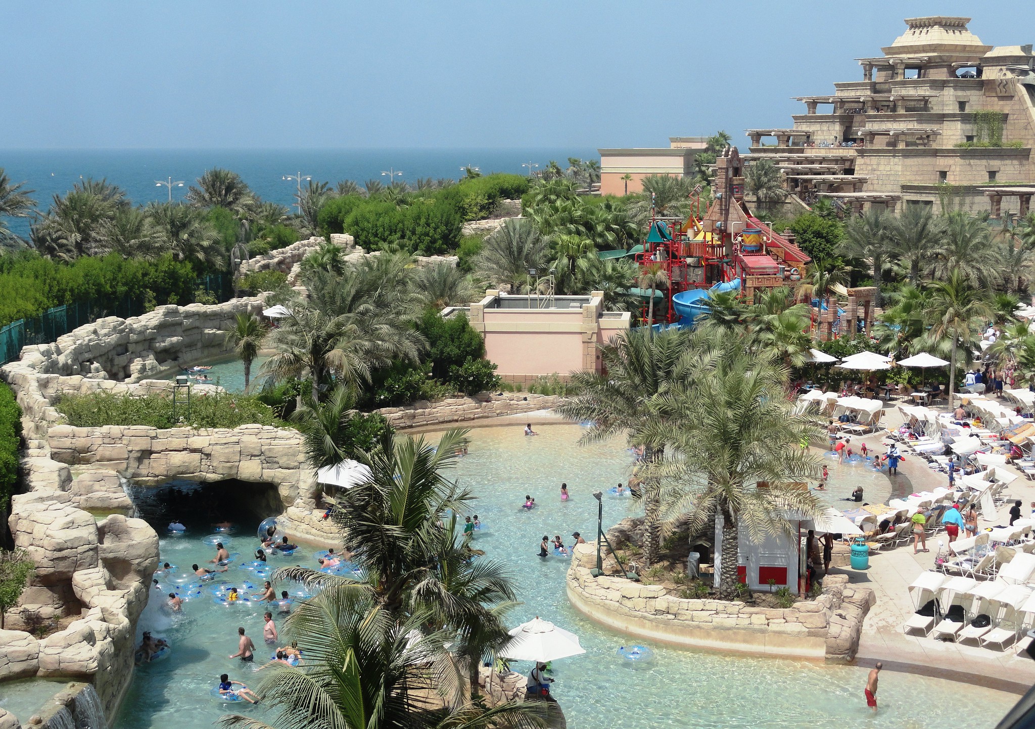 Make A Splash at Atlantis Aquaventure Waterpark