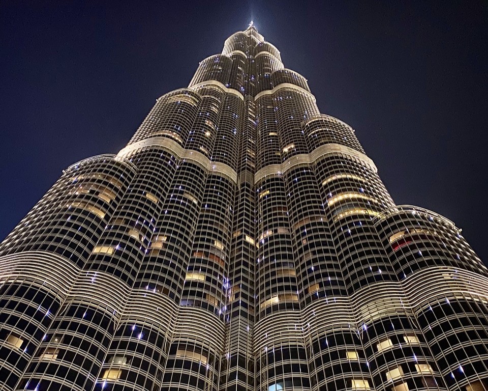 The Majestic Burj Khalifa – Soaring Above Dubai