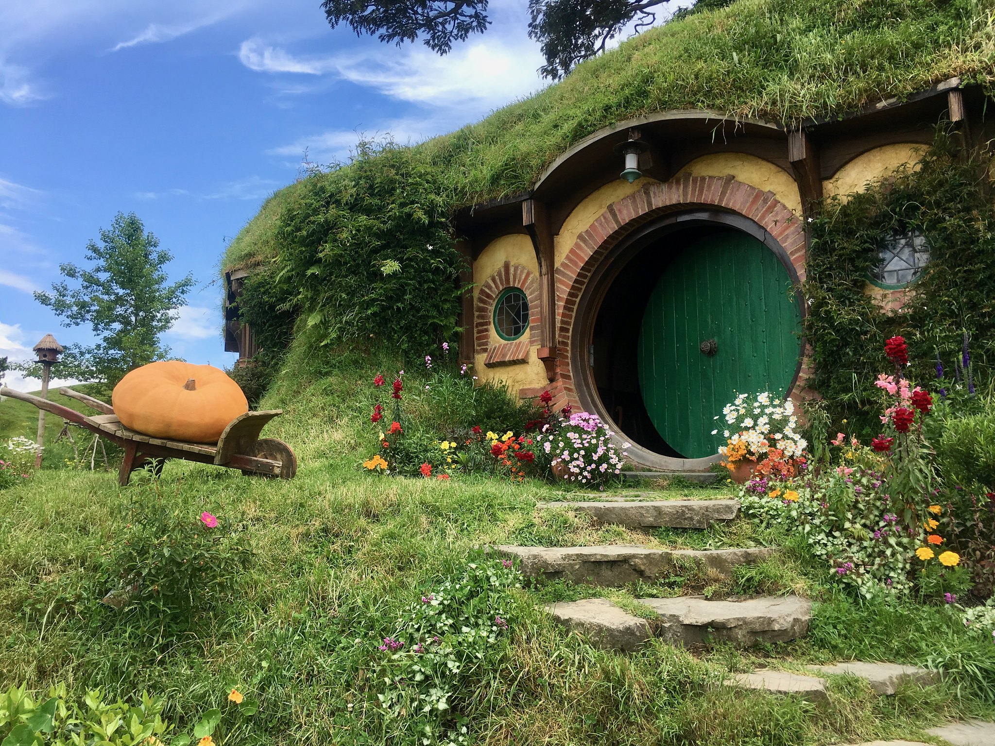 Discover the Magic of Hobbiton: A Journey into Middle-earth