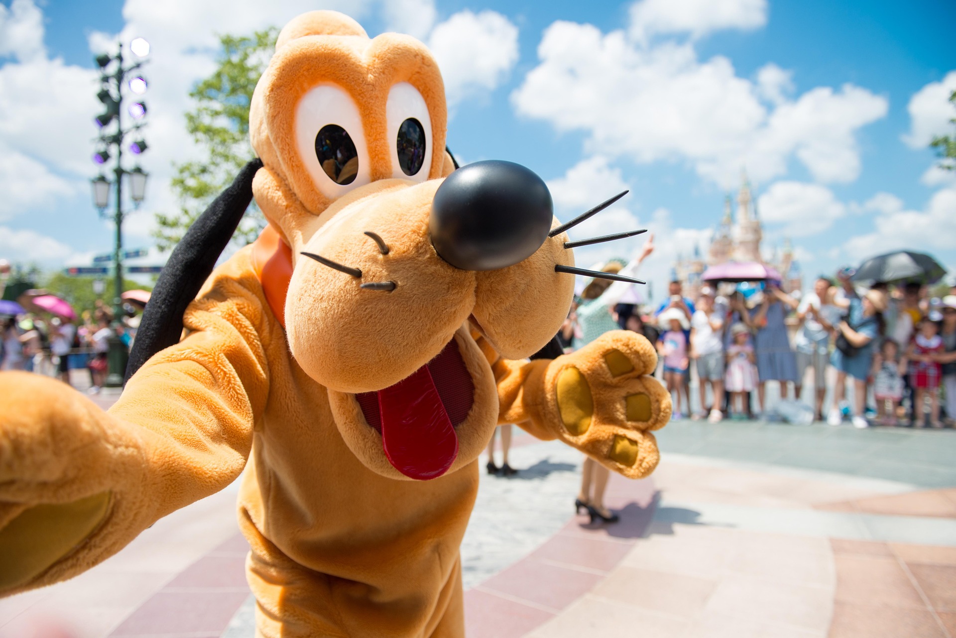 Your Ultimate Guide to Hong Kong Disneyland