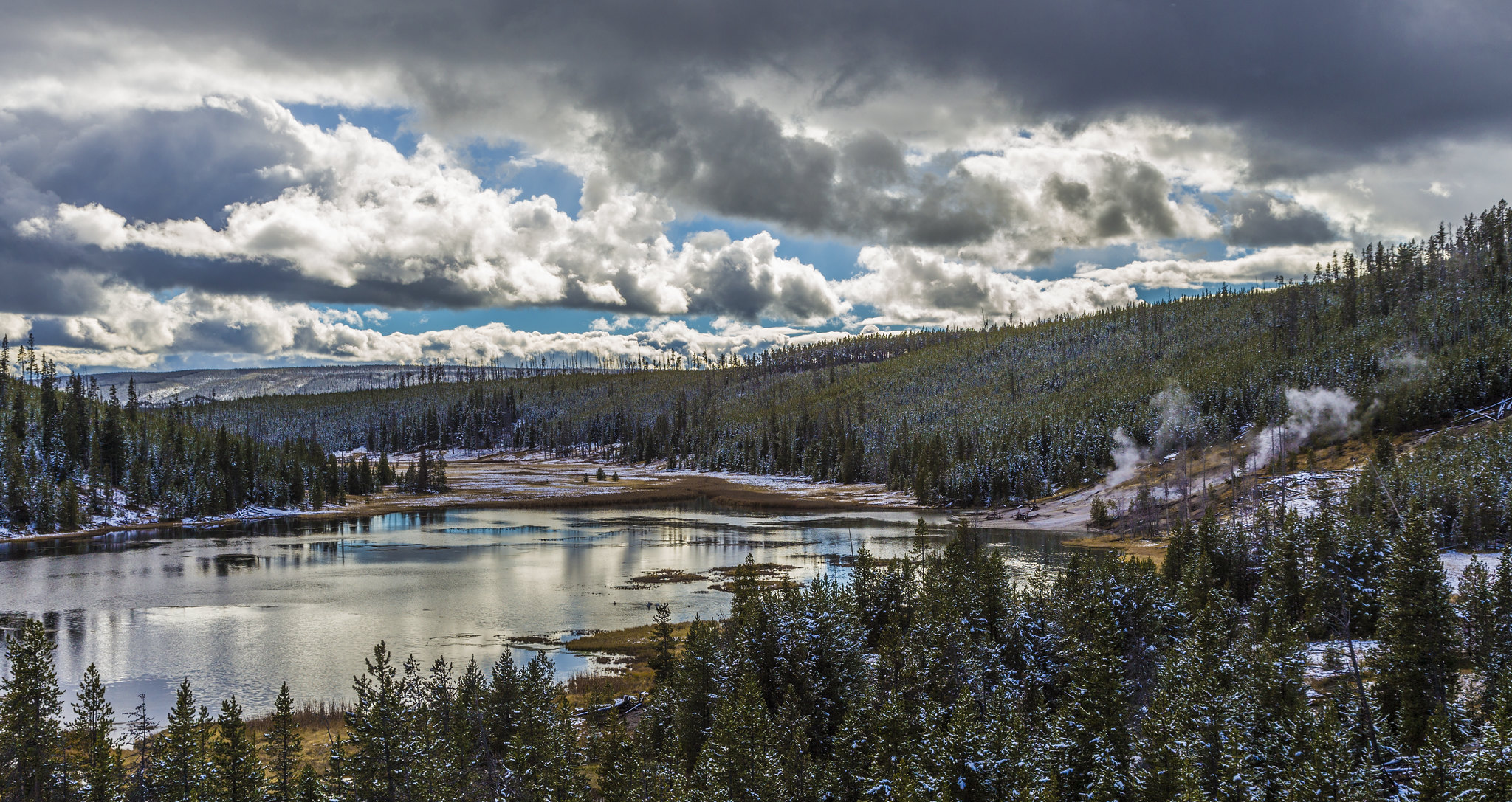Yellowstone National Park - Yellowstone Lake