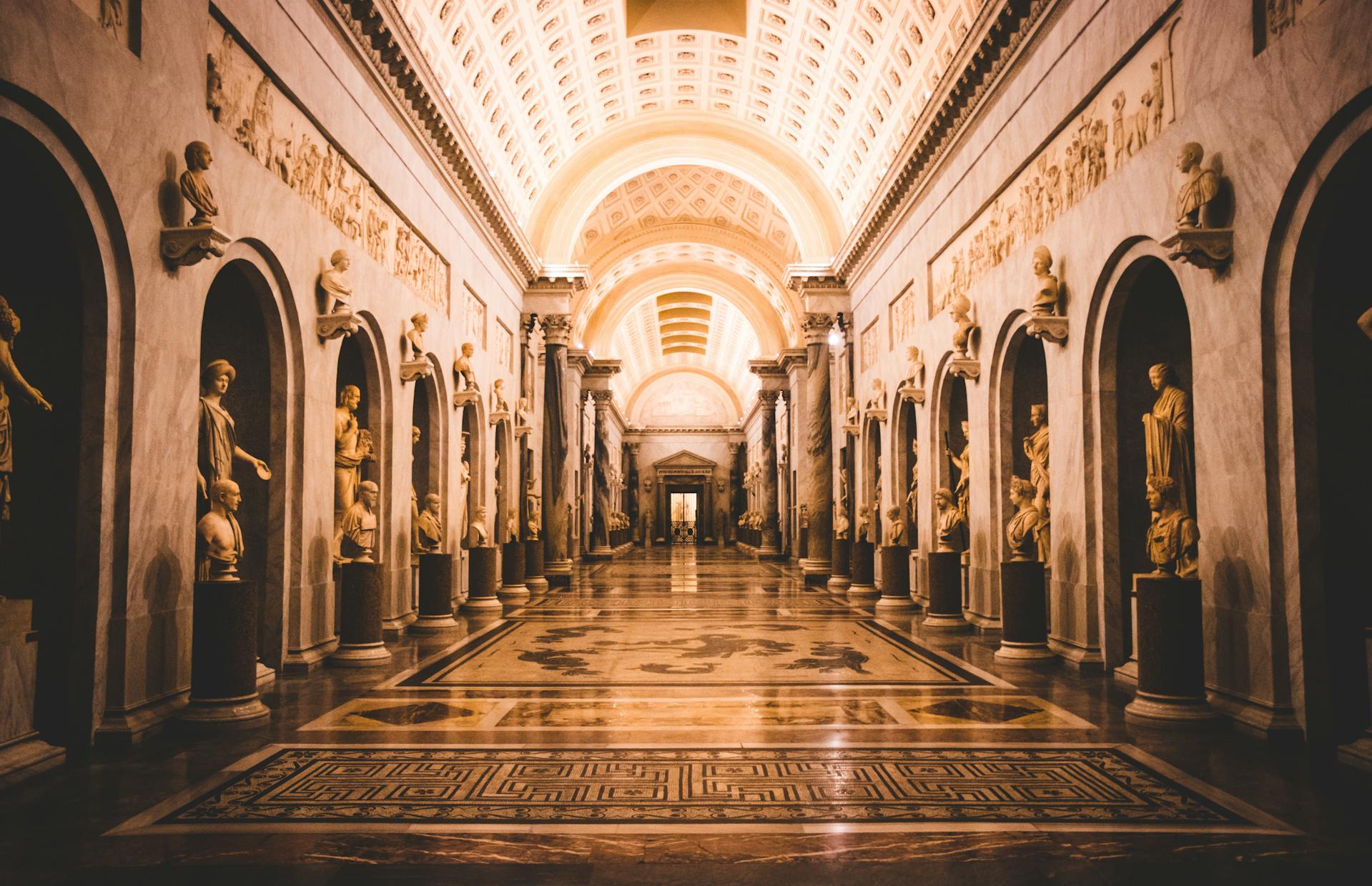 Vatican Museum & Sistine Chapel Guided Tour