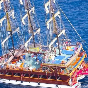 Alanya Catamaran Boat Tour with Hotel Transfer