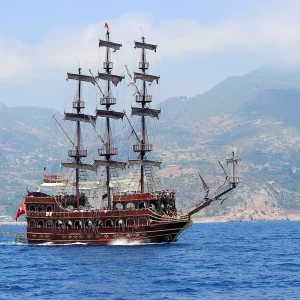 Alanya Grand Pirate Boat Tour