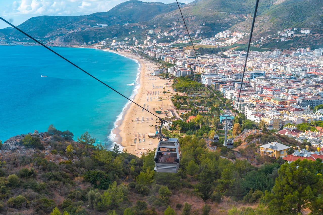 Alanya Sunset City Tour with Cable Car & 4x4 Jeep Adventure