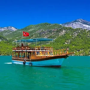 Green Canyon Boat Tour