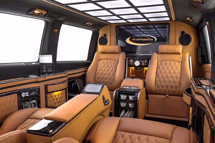 Luxury Airport Transfer between Alanya and Antalya