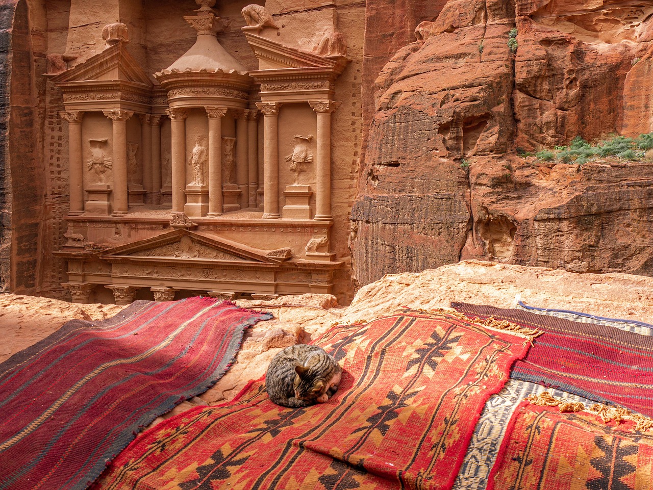 4-Day Petra, Wadi Rum & Dead Sea Tour by Ferry from Sharm El Sheikh