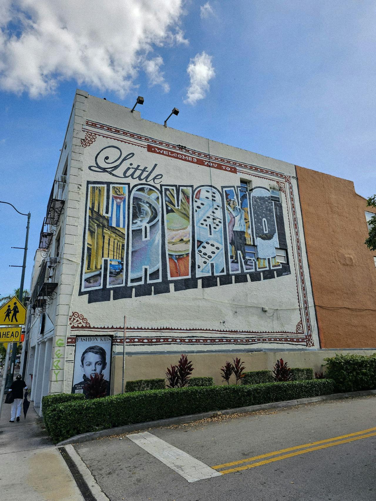 Calle Ocho Walking & Food Tour and Live Salsa