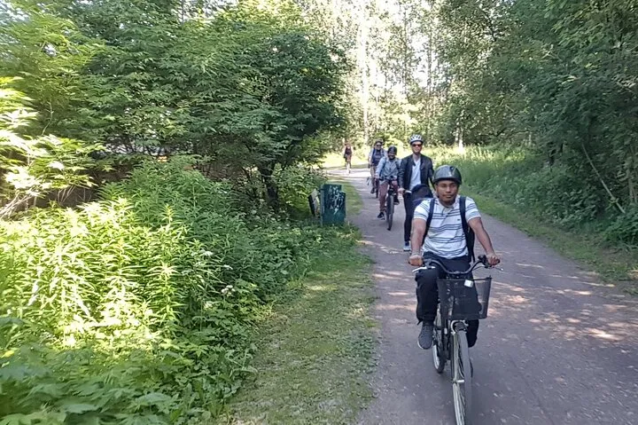 Helsinki E-Bike Rental Self-Guided to Seurasaari