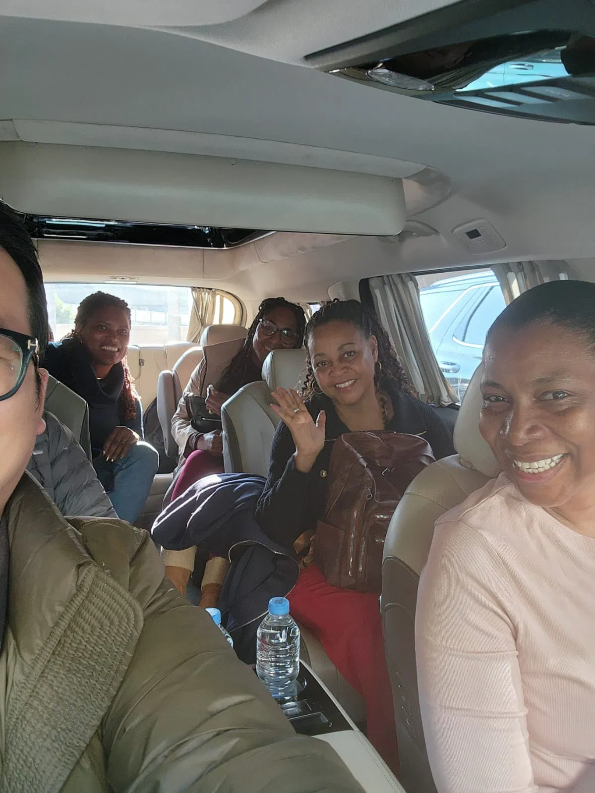 Seoul Private Car With Driver Custom Day with Pickup