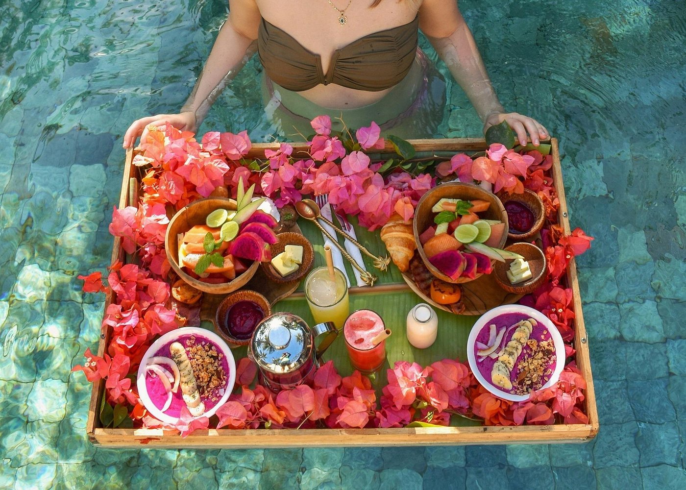 Ubud Floating Breakfast, Sacred Temples & Rice Terraces Tour