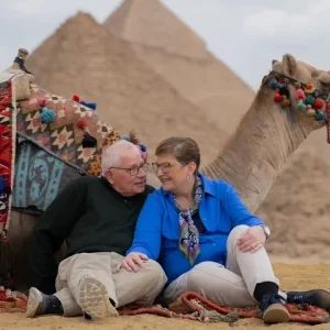 VIP All-Inclusive Tour Giza Pyramids, Sakkara & Camel Ride