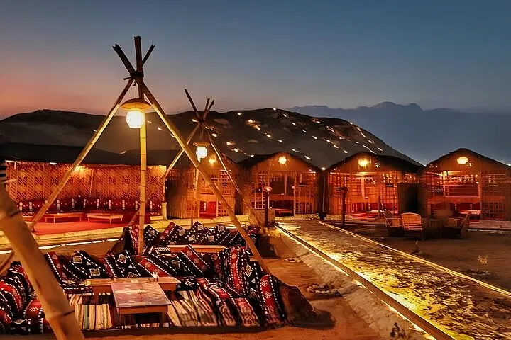 Cairo VIP Bedouin Dinner, Live Show & Photographer