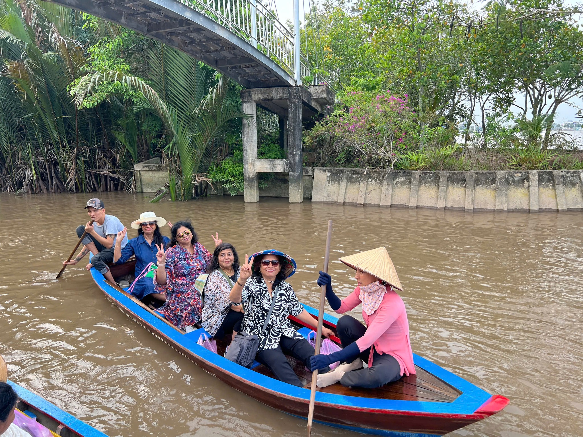 Full Day Mekong Delta Tour & Cultural Escape