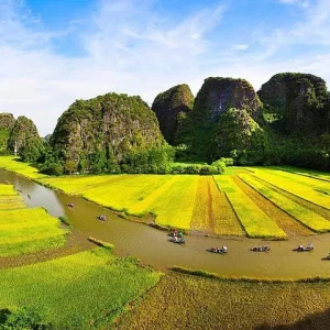 Small Group Hoa Lu & Tam Coc Day Tour from Hanoi