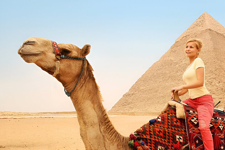 From Hurghada: Cairo & Giza Day Tour with Boat Ride on the Nile