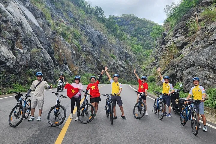 3 Hours Easy Rider Cat Ba - National Park & Caving