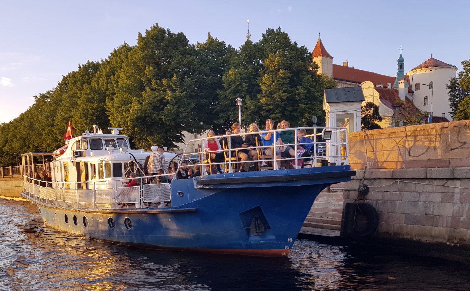 Daily Horizont Boat Transfer from Jūrmala to Riga