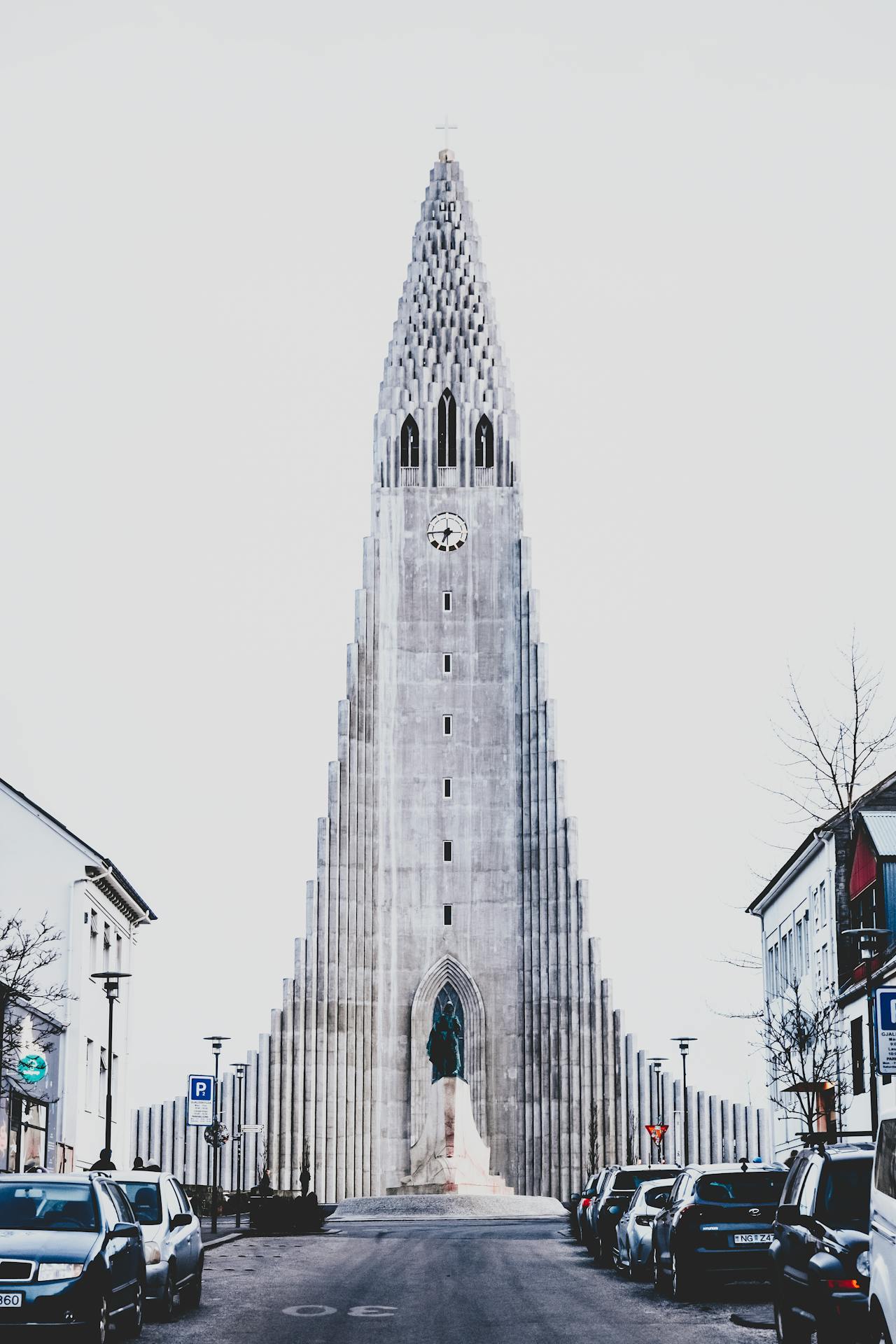 Reykjavik Private City Tour – Perlan, Arbaer & Landmarks
