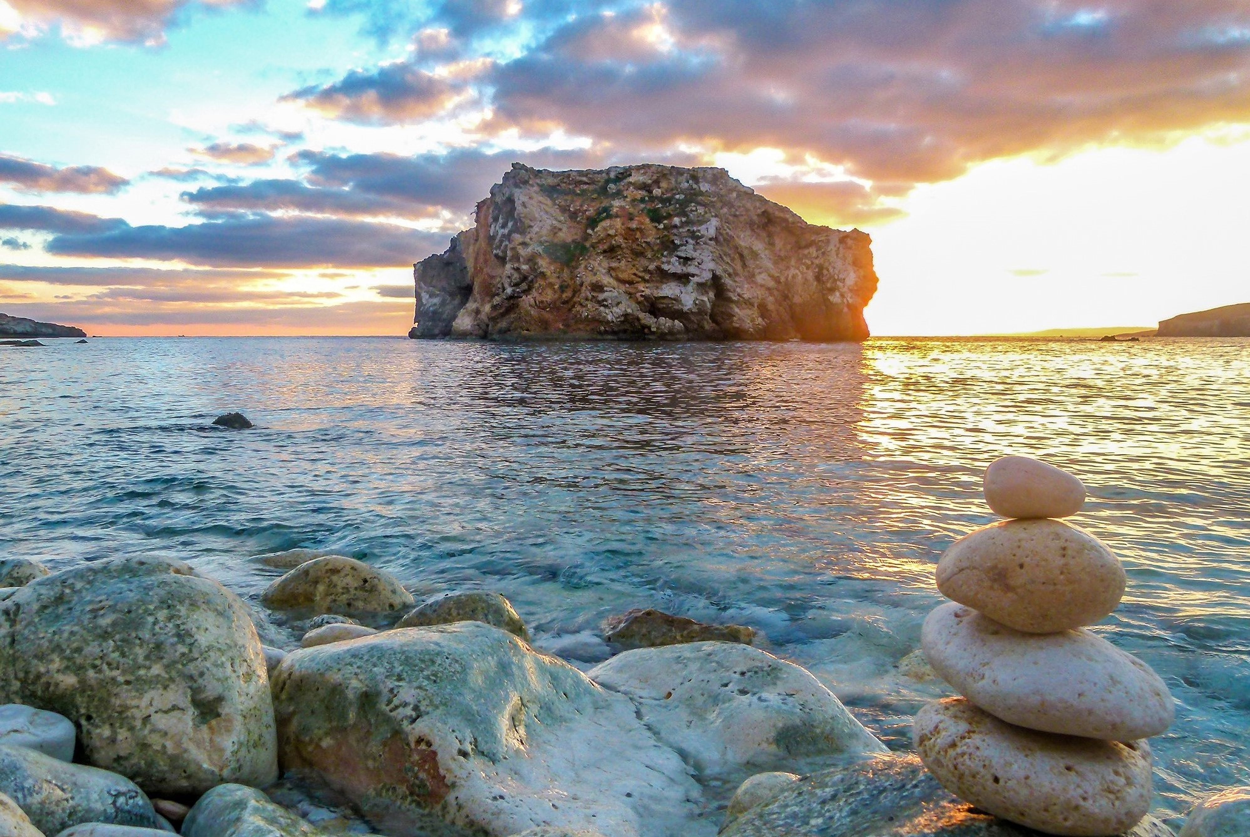 Boat Cruise to Halfa Rock, Blue Lagoon, Crystal Lagoon and Caves