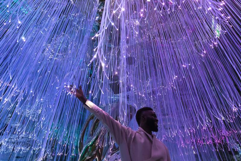 Book a Trip to a Beautiful Universe – Aya with Surprise Tourism