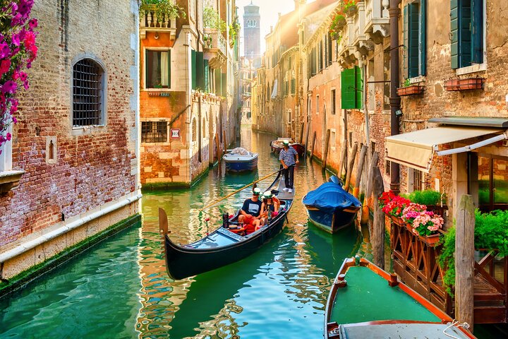 Venice Scavenger Hunt and Highlights Self Guided Audio Tour