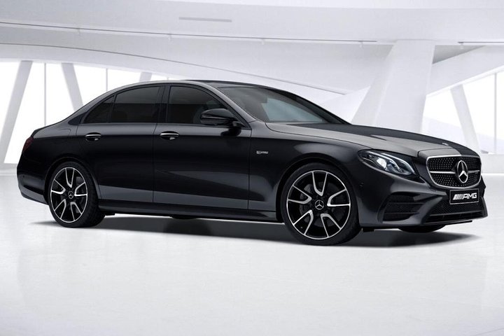 Berlin Airport Transfers : Berlin City to Berlin Airport SXF in Business Car