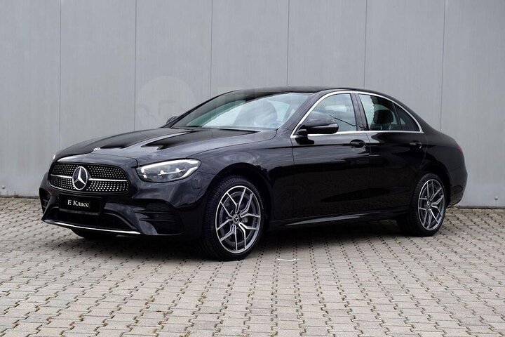 Airport Transfer: Genoa Airport GOA to Genoa by Business Car