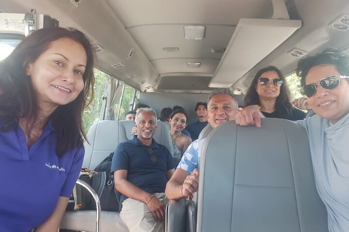 Private Airport Transfer from Punta Cana Airport to Hotels-LUXURY