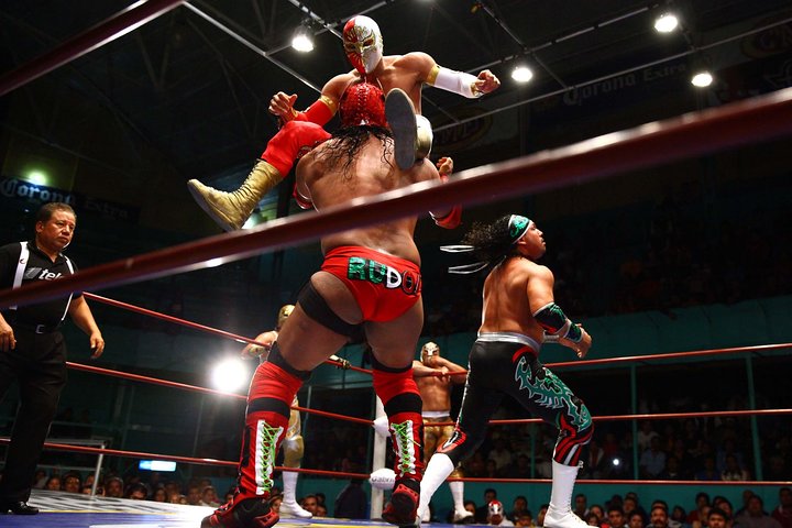 Puebla – Wrestling Tour (Monday only)
