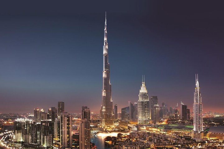 Dubai Mall Shopping, Underwater Aquarium & Zoo, Burj Khalifa 124/125th floor & Musical Fountain Show with Private Transfers