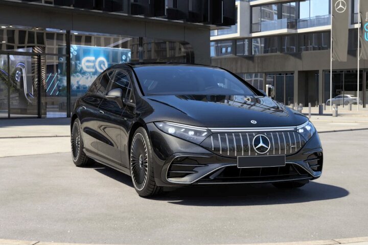 Airport Transfer: Singapore to SIN Airport by Luxury Car