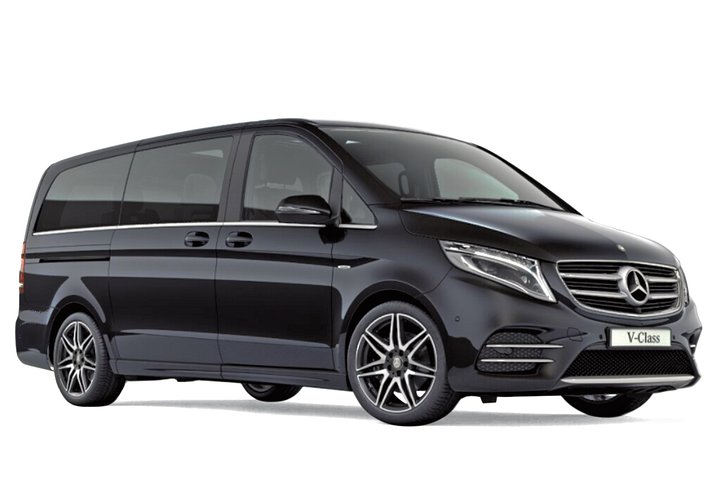 Kuala Lumpur Airport Transfers : Kuala Lumpur to Airport KUL in Business Van