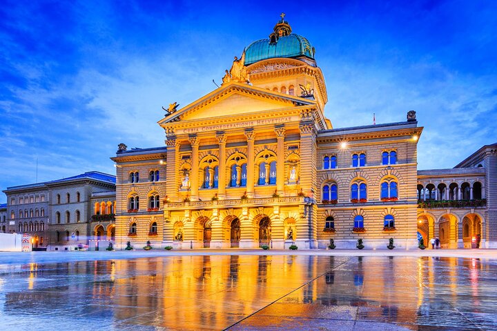 Bern Scavenger Hunt and Highlights Self Guided Audio Tour