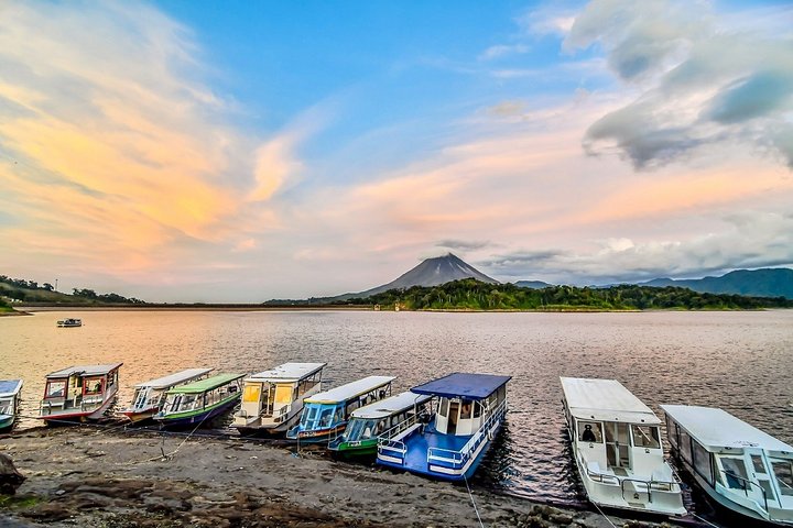 Classic Costa Rica 8D/7N Vacation Package