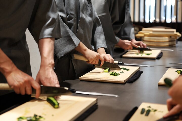Traditional Japanese Knife Sharpening Class in Tokyo [English-Friendly Experience]
