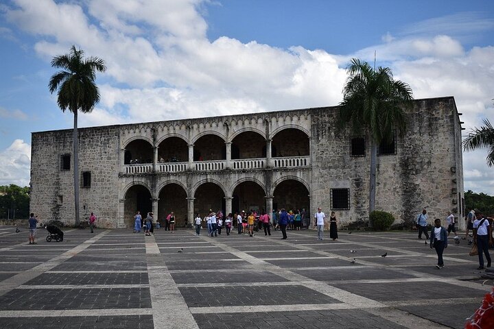 SANTO DOMINGO/ City tour – the best Adventures & traditional