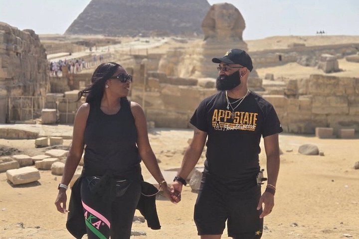 Full Day Giza Pyramids and Grand Egyptian Museum Tour With Lunch