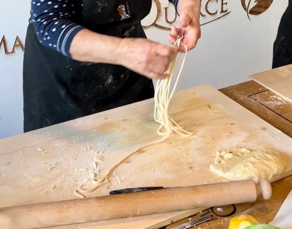 Montepulciano: Cooking Class in a genuine farmhouse with typical lunch