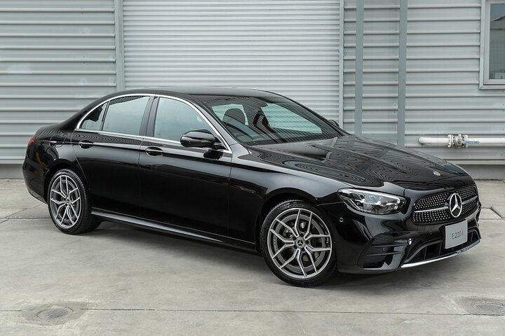 Paris Airport CDG Private Transfer to Airport ORY by Business Car