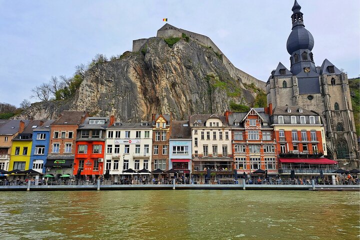 Dinant Scavenger Hunt and Highlights Self Guided Audio Tour