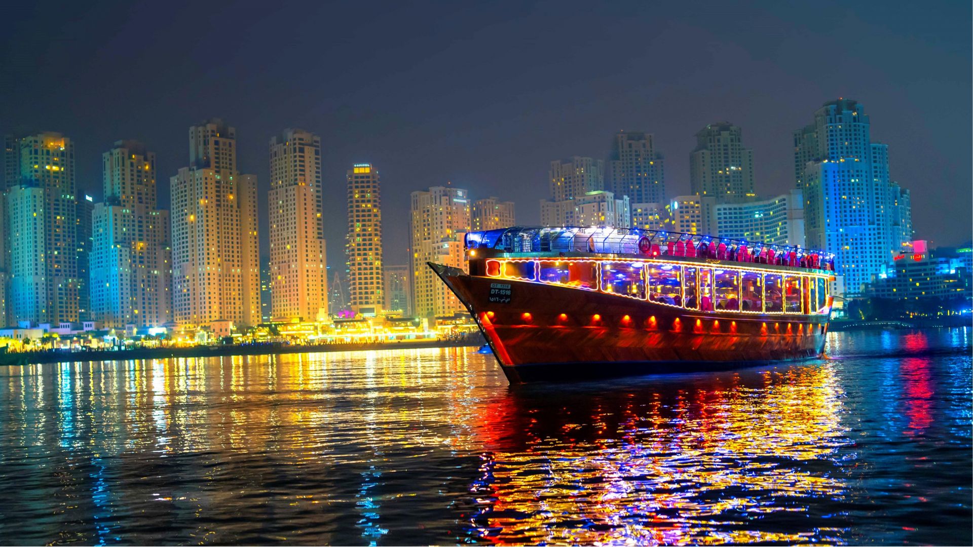 Dubai Marina Dhow Cruise with Private Transfers
