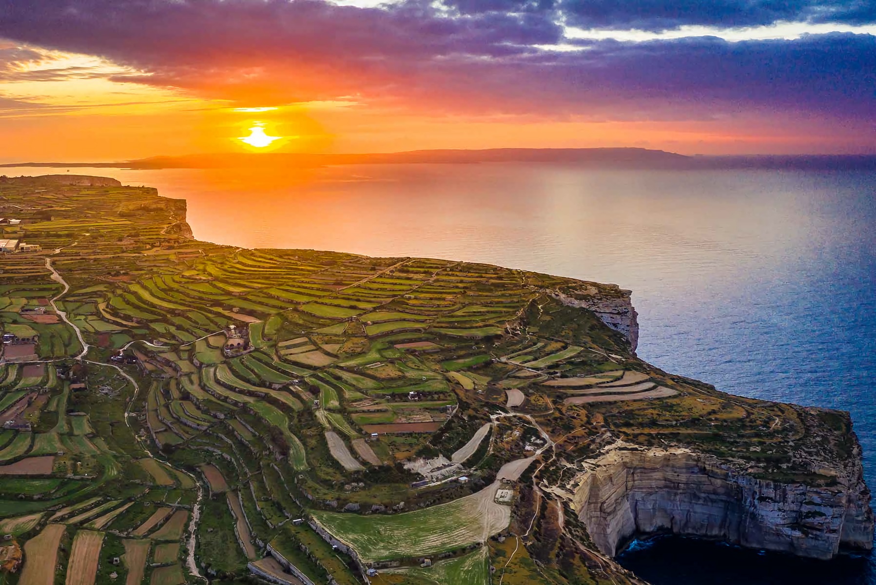 Sunset Gozo Tuk-Tuk Chauffeured Tour Including Comino Cruise