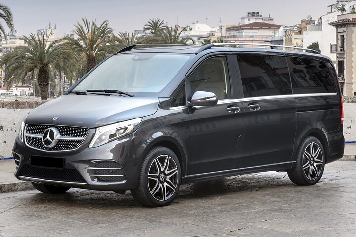 Departure Transfer: Athens to Athens Airport ATH by Luxury Van