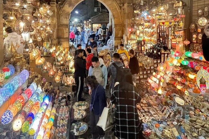 Cairo Night Tour Khan El Khalili and Nile Dinner Cruise