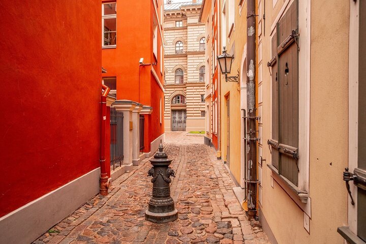 Riga Scavenger Hunt and Highlights Self Guided Audio Tour