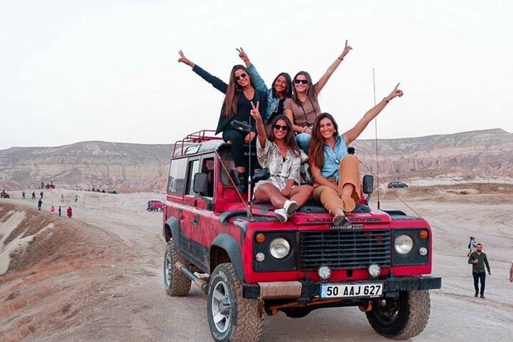 4×4 Jeep Safari Adventure in Cappadocia with Amazing Views