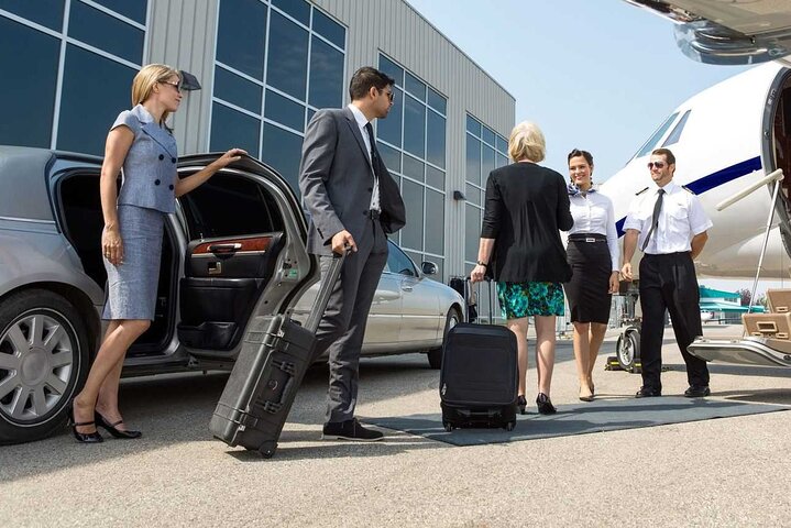 Dubai Airport Transfer: To & From Hotels