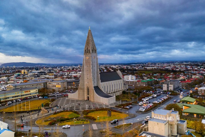 Reykjavik City Private Tour: Perlan, Arbaer & City Landmarks